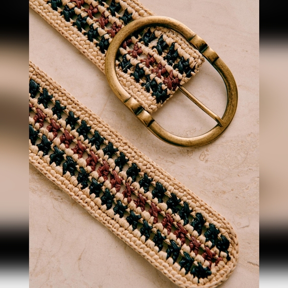 Sezane Fetiche Belt - Picture 3 of 4